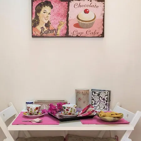 In Mit Moeblierter Terrasse Apartment Palermo